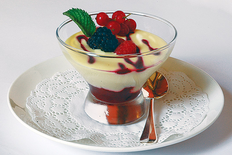 Crema con frutti di bosco